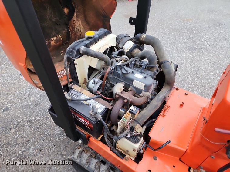 image for item LJ9509 Kubota K008-3 mini excavator
