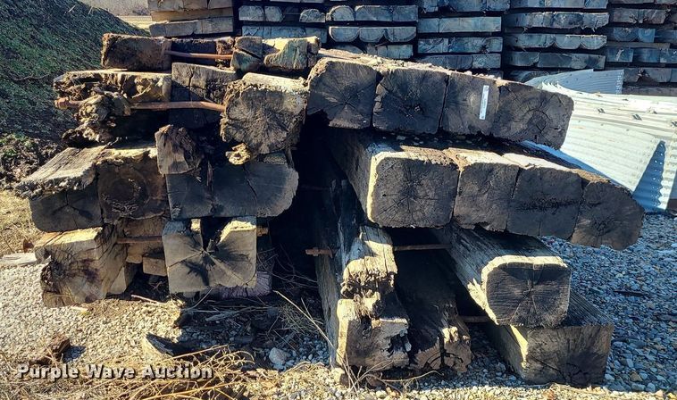 image for item LJ9511 (8) crane mats