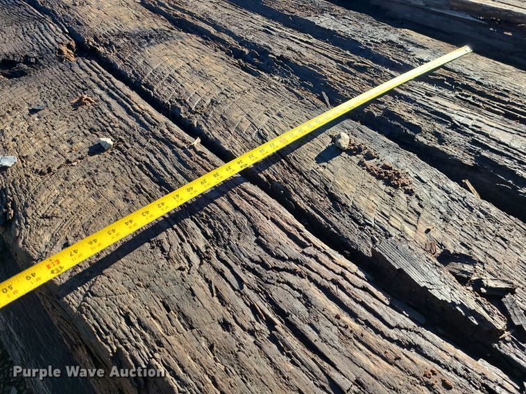 image for item LJ9511 (8) crane mats