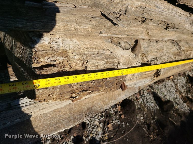 image for item LJ9514 Approximately 60 crane mats