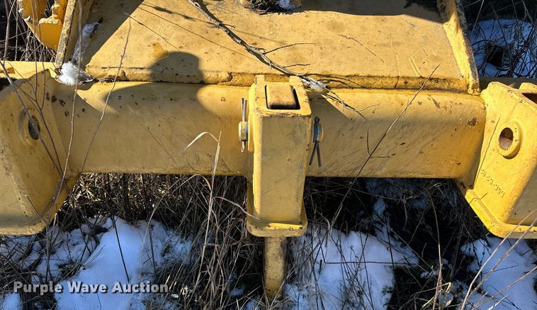 image for item LK9770 1992 Caterpillar  D4C LGP Series II dozer