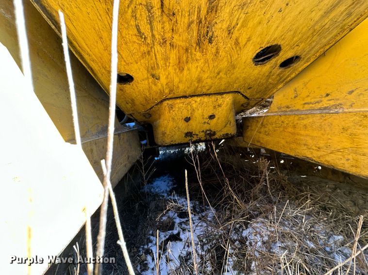 image for item LK9770 1992 Caterpillar  D4C LGP Series II dozer