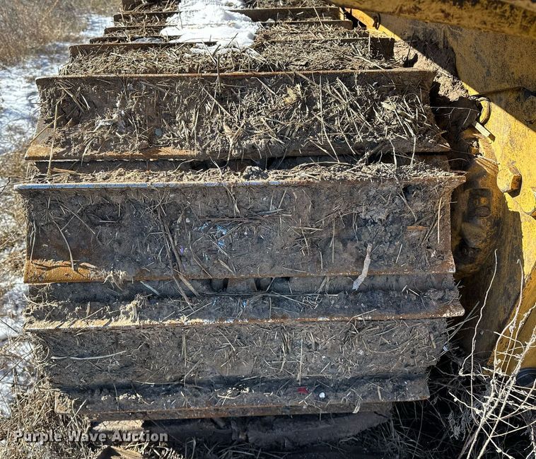 image for item LK9770 1992 Caterpillar  D4C LGP Series II dozer