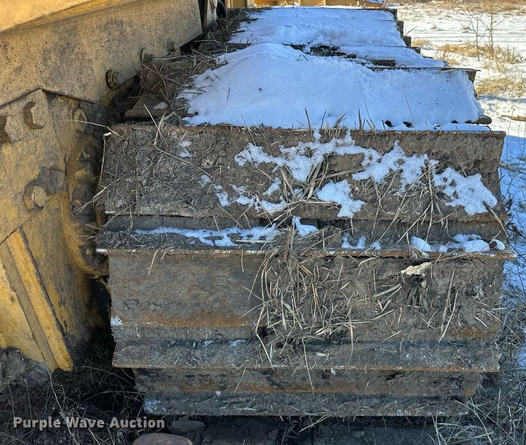 image for item LK9770 1992 Caterpillar  D4C LGP Series II dozer