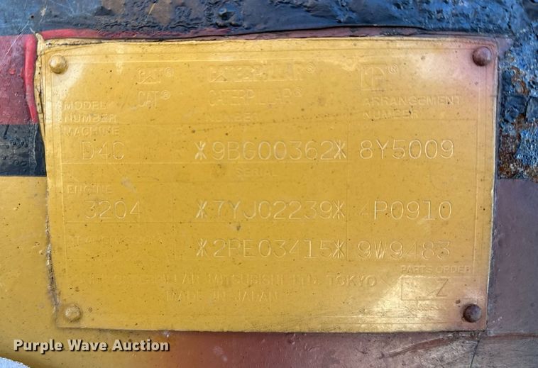 image for item LK9770 1992 Caterpillar  D4C LGP Series II dozer