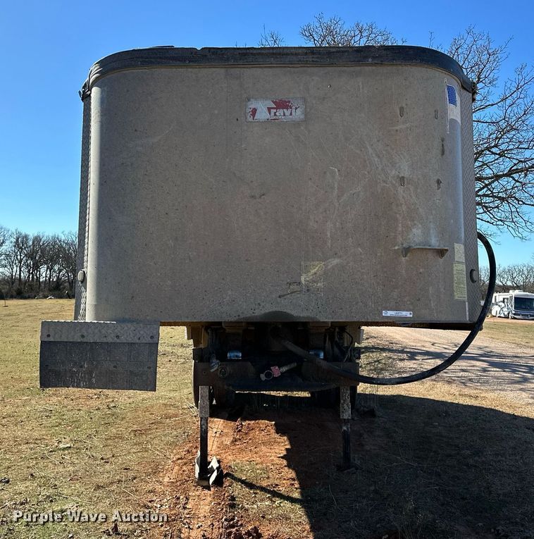 image for item LK9771 2003 Travis end dump trailer