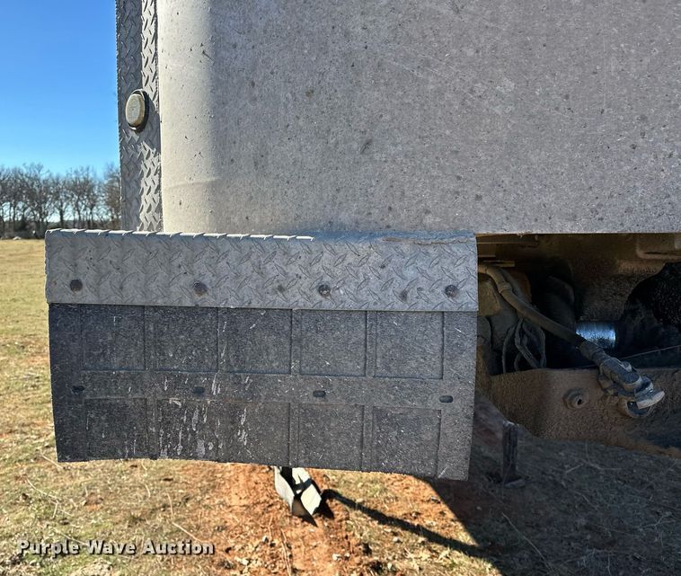 image for item LK9771 2003 Travis end dump trailer