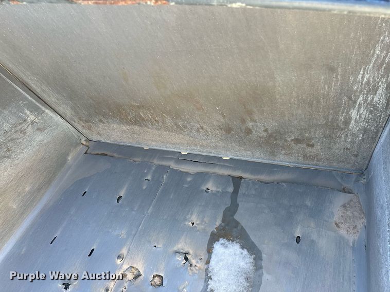 image for item LK9771 2003 Travis end dump trailer