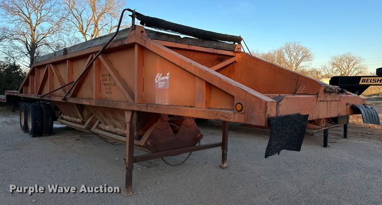 image for item LK9772 1985 Clement  bottom dump trailer