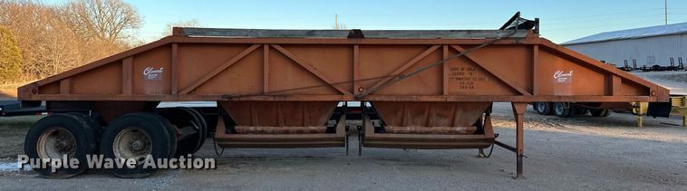 image for item LK9772 1985 Clement  bottom dump trailer