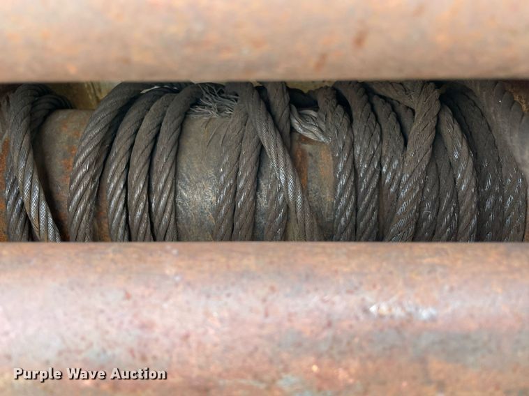 image for item LV9218 2006 International 4300 bucket truck