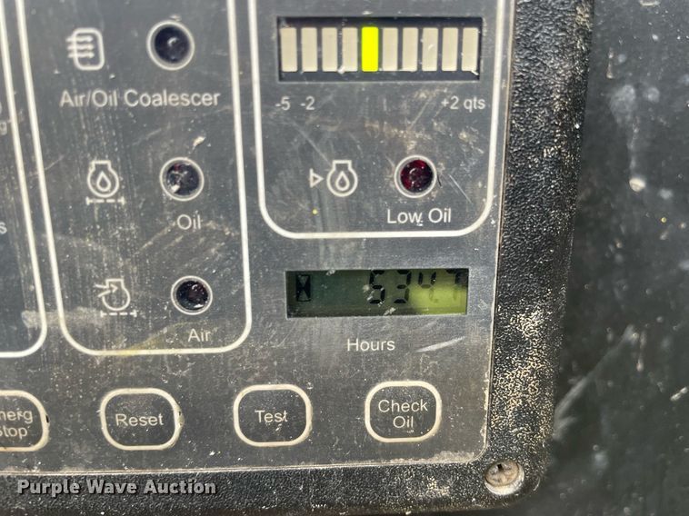 image for item LV9947 2007 International 4400  utility / service truck