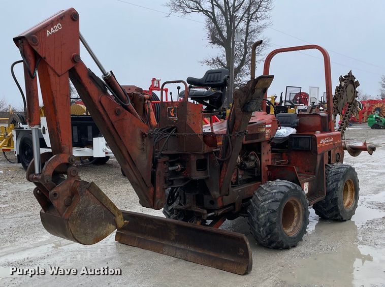 image for item LV9975 1986 Ditch Witch  4010DD trencher