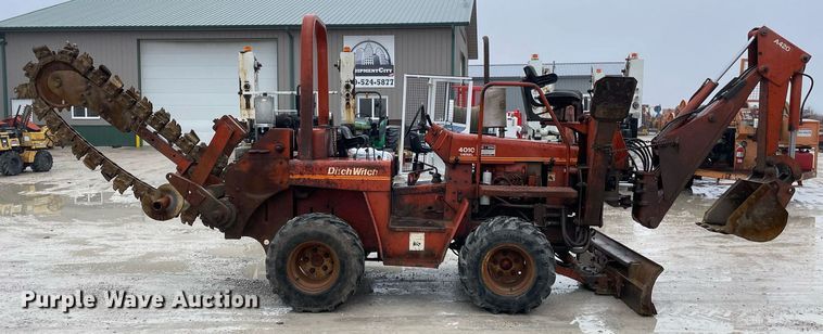 image for item LV9975 1986 Ditch Witch  4010DD trencher