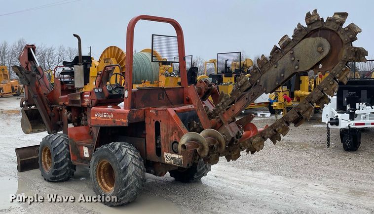 image for item LV9975 1986 Ditch Witch  4010DD trencher