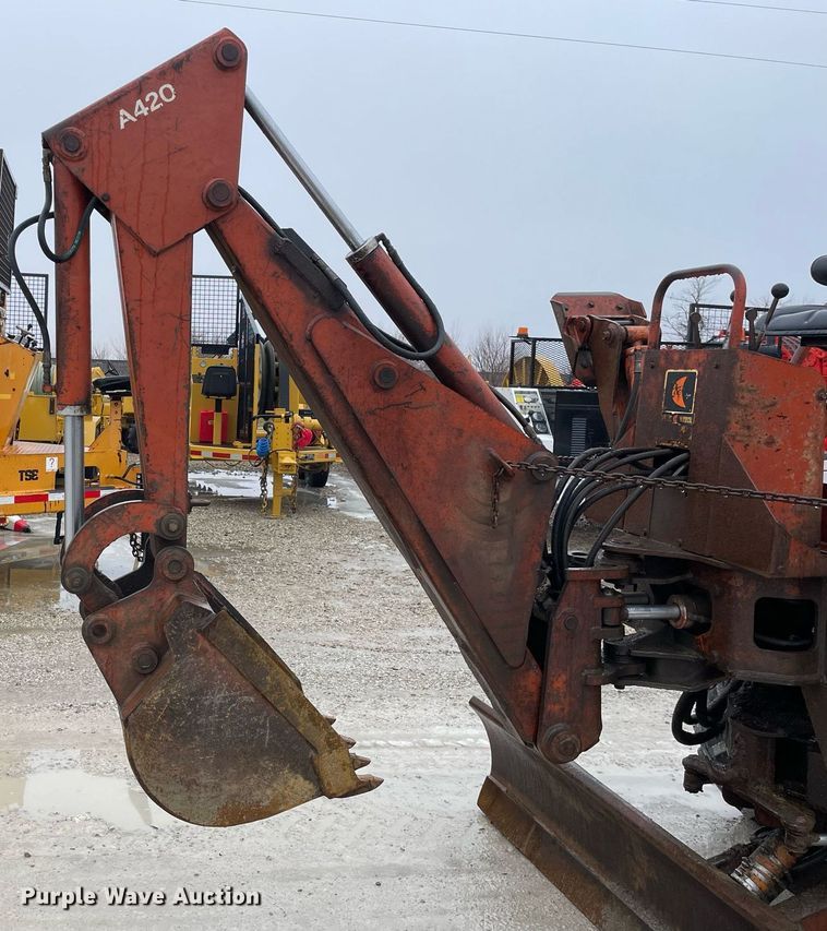 image for item LV9975 1986 Ditch Witch  4010DD trencher