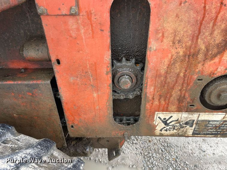 image for item LV9975 1986 Ditch Witch  4010DD trencher