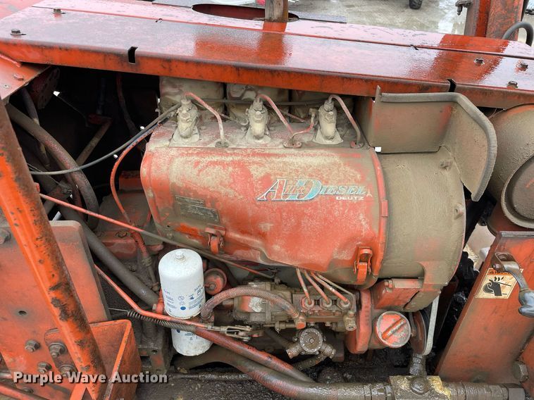 image for item LV9975 1986 Ditch Witch  4010DD trencher