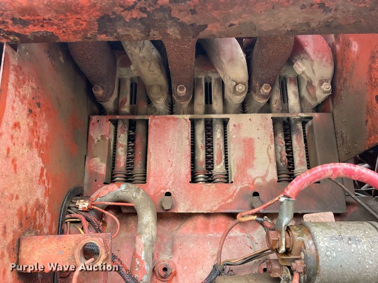 image for item LV9975 1986 Ditch Witch  4010DD trencher