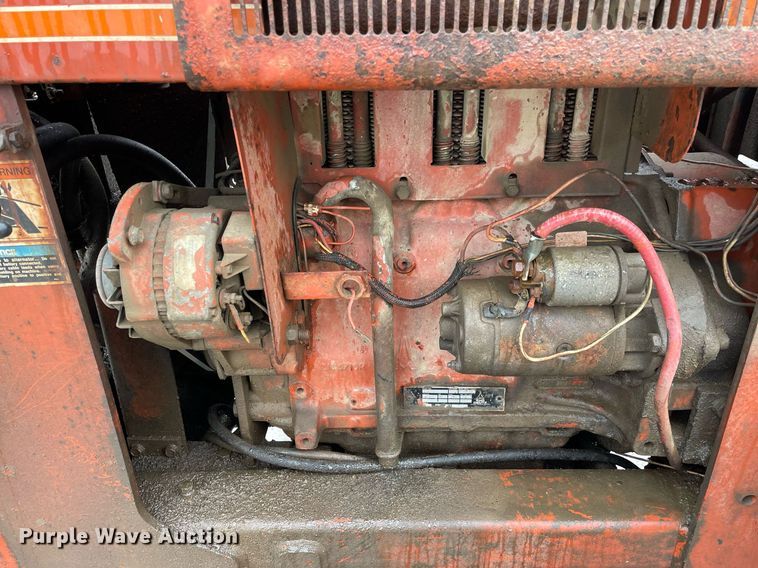 image for item LV9975 1986 Ditch Witch  4010DD trencher