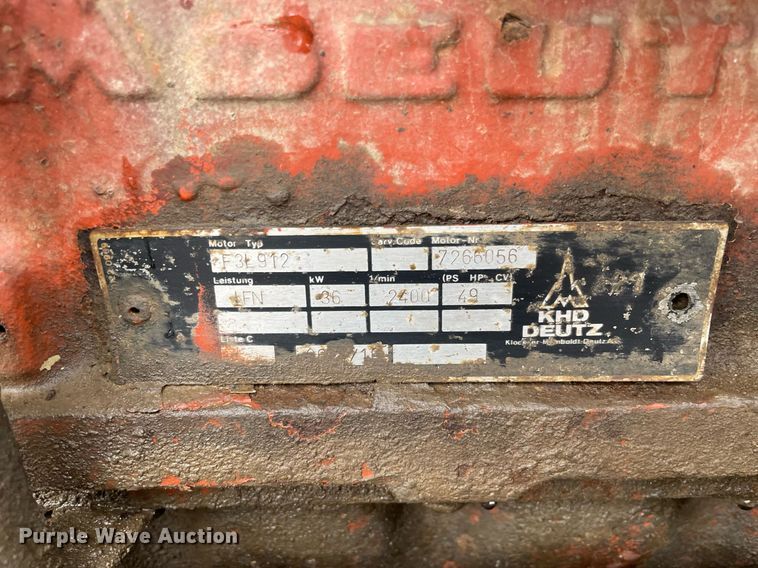 image for item LV9975 1986 Ditch Witch  4010DD trencher