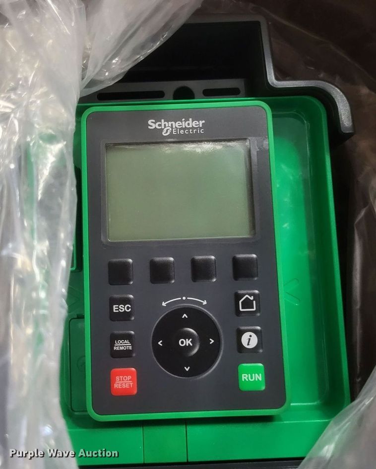 image for item MI9898 Altivar ATV930D37N4 variable speed drive