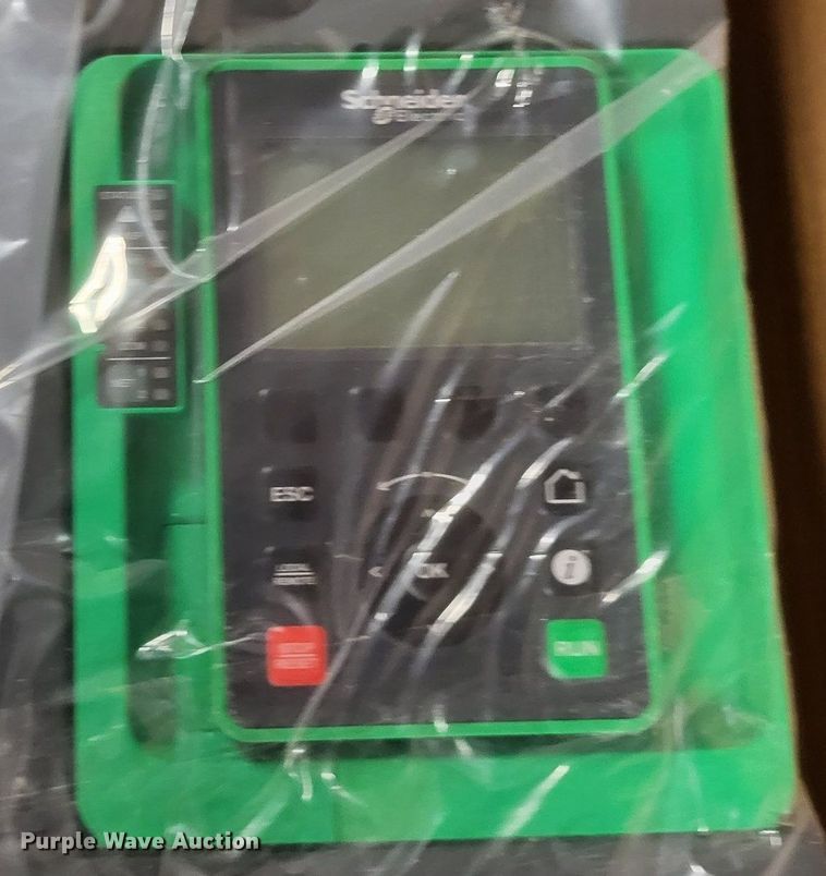 image for item MI9901 Altivar ATV930C13N4C variable speed drive