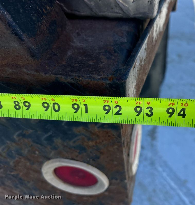 image for item MO9144 2012 Chevrolet Silverado 3500HD  Ext. Cab flatbed pickup truck