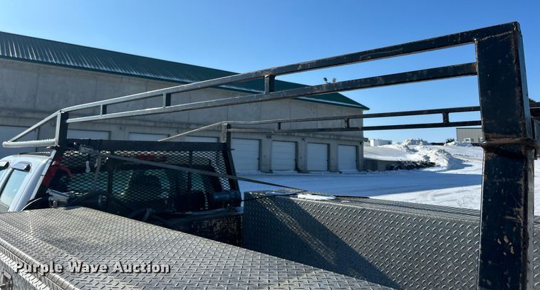 image for item MO9144 2012 Chevrolet Silverado 3500HD  Ext. Cab flatbed pickup truck