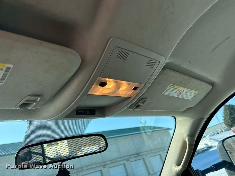 image for item MO9144 2012 Chevrolet Silverado 3500HD  Ext. Cab flatbed pickup truck