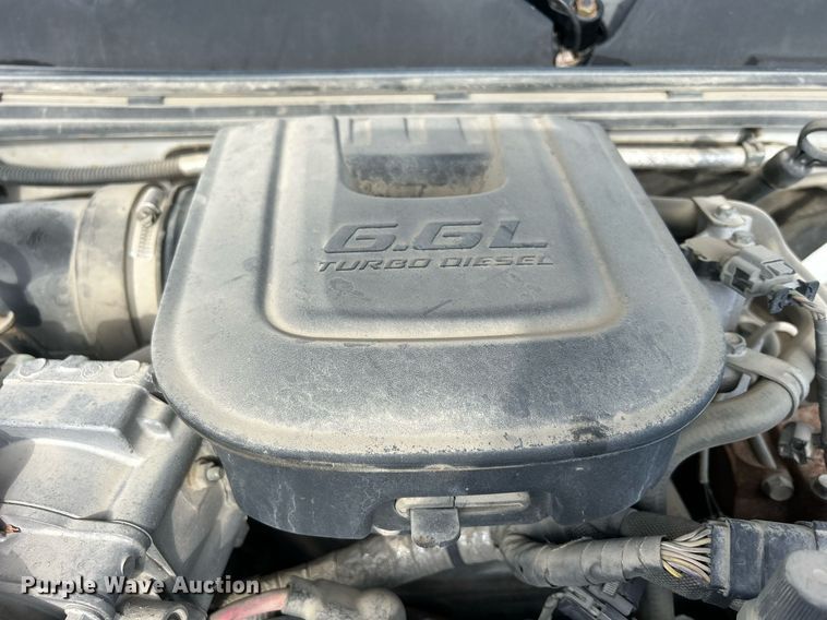 image for item MO9145 2012 Chevrolet Silverado 3500HD  Ext. Cab flatbed pickup truck