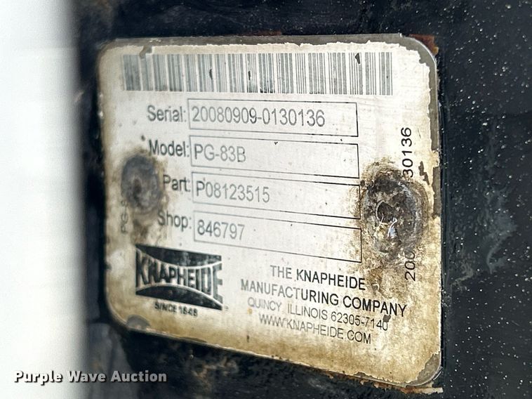 image for item MO9146 2013 Chevrolet Silverado 3500HD  Ext. Cab flatbed pickup truck