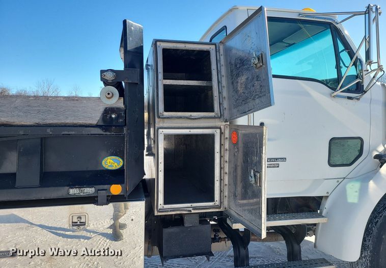 image for item MQ9568 2007 Sterling L-Line dump truck