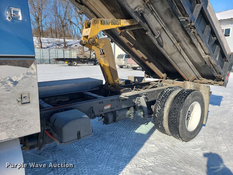 image for item MQ9568 2007 Sterling L-Line dump truck