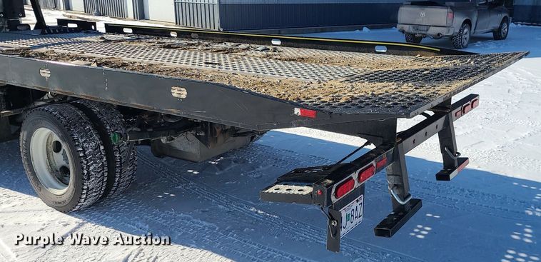 image for item MQ9569 2020 Isuzu  NPR rollback truck