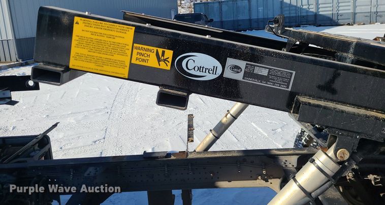 image for item MQ9569 2020 Isuzu  NPR rollback truck