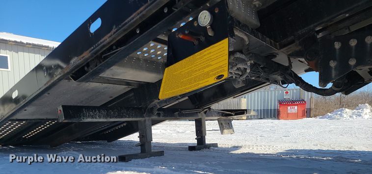 image for item MQ9569 2020 Isuzu  NPR rollback truck