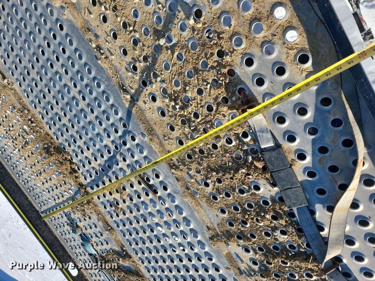 image for item MQ9569 2020 Isuzu  NPR rollback truck