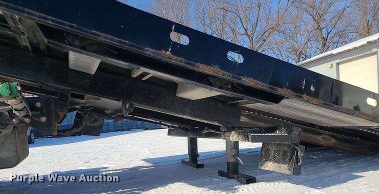 image for item MQ9569 2020 Isuzu  NPR rollback truck