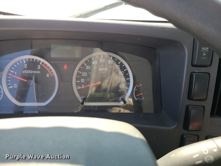 image for item MQ9569 2020 Isuzu  NPR rollback truck