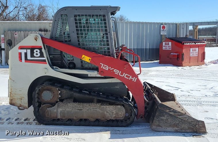 image for item MQ9570 2018 Takeuchi  TL8 tracked skid steer loader