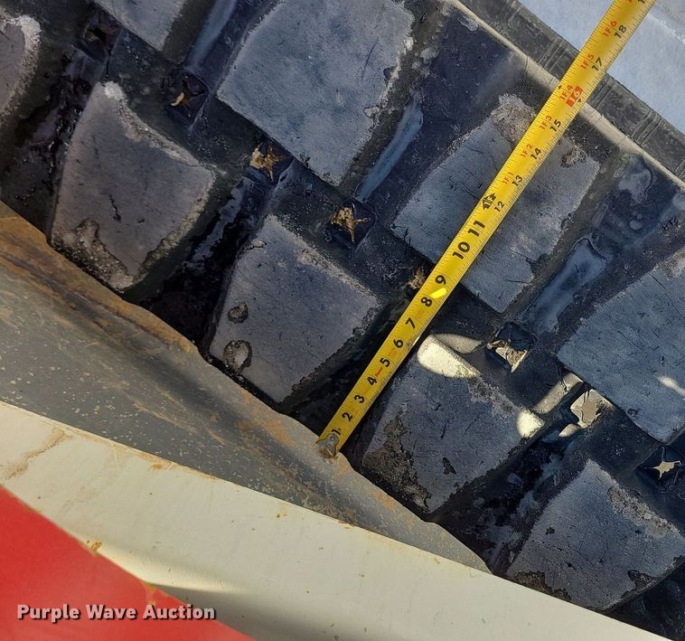 image for item MQ9570 2018 Takeuchi  TL8 tracked skid steer loader