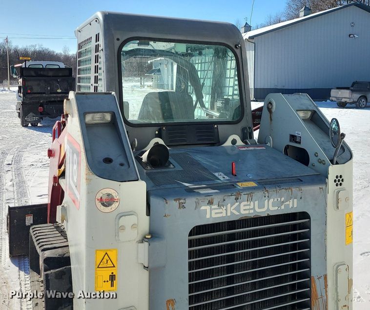 image for item MQ9570 2018 Takeuchi  TL8 tracked skid steer loader