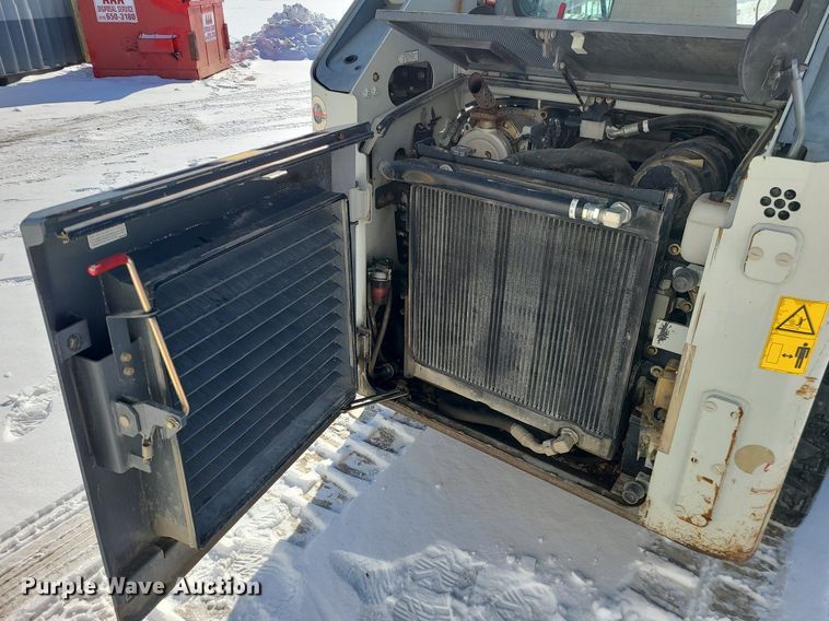 image for item MQ9570 2018 Takeuchi  TL8 tracked skid steer loader