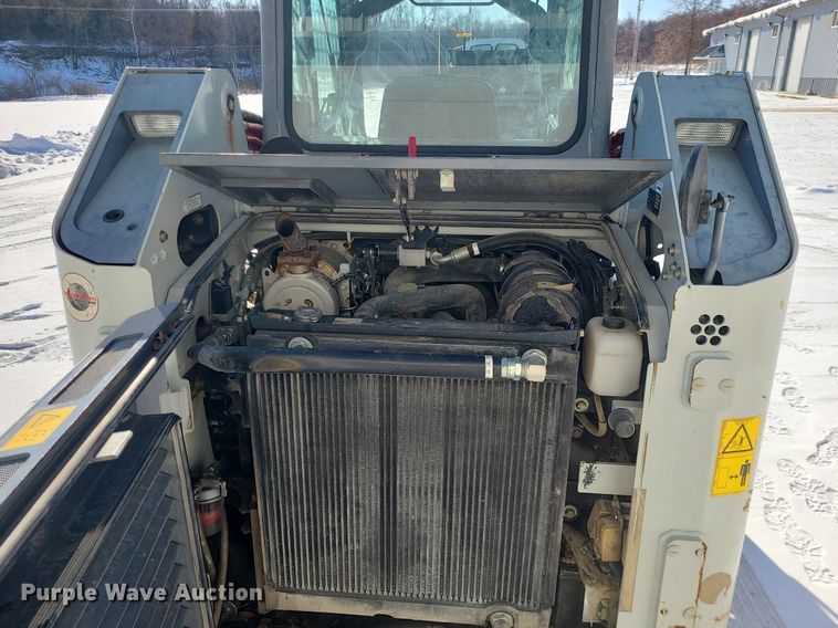 image for item MQ9570 2018 Takeuchi  TL8 tracked skid steer loader