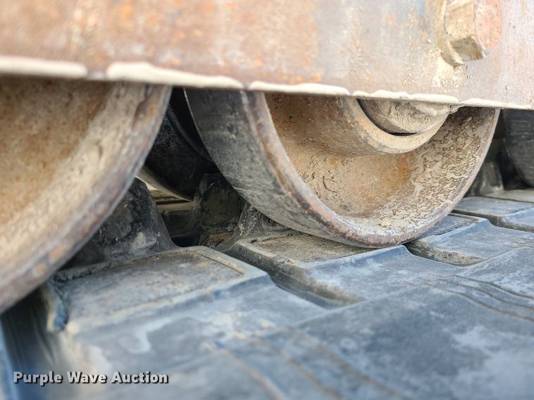 image for item MQ9570 2018 Takeuchi  TL8 tracked skid steer loader