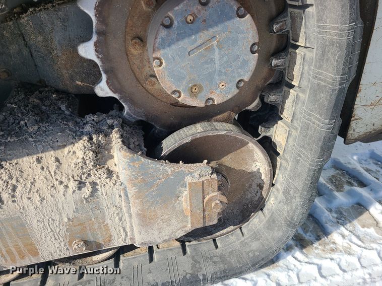 image for item MQ9570 2018 Takeuchi  TL8 tracked skid steer loader