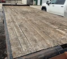 image for item MQ9571 2009 Towmaster T-20 equipment trailer