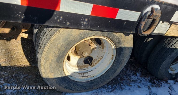 image for item MQ9571 2009 Towmaster T-20 equipment trailer