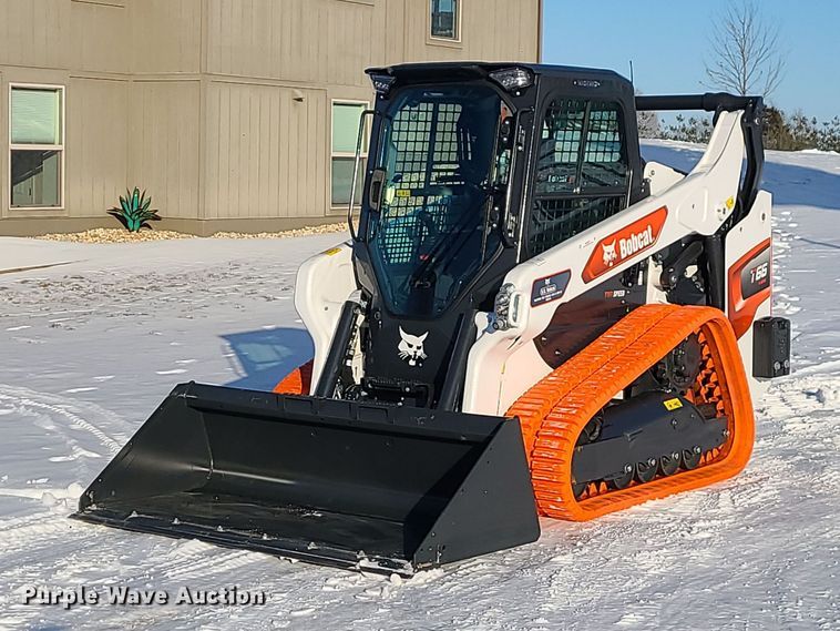 image for item MQ9576 2023 Bobcat T66 tracked skid steer loader